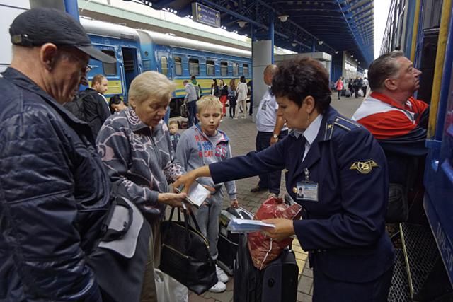 Термінали з продажу квитків на потяги встановлять в Україні до кінця року