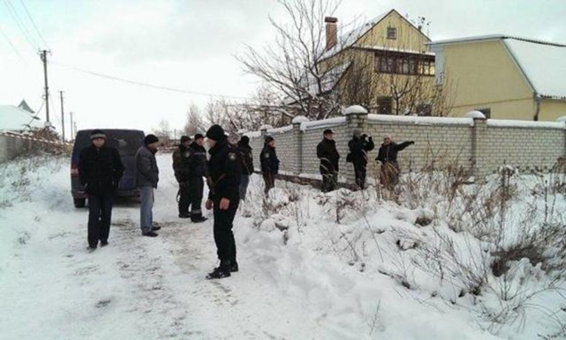 Перестрілка у Княжичах: з поліції звільнили сімох офіцерів Перестрілка у Княжичах: з поліції звільнили сімох офіцерів