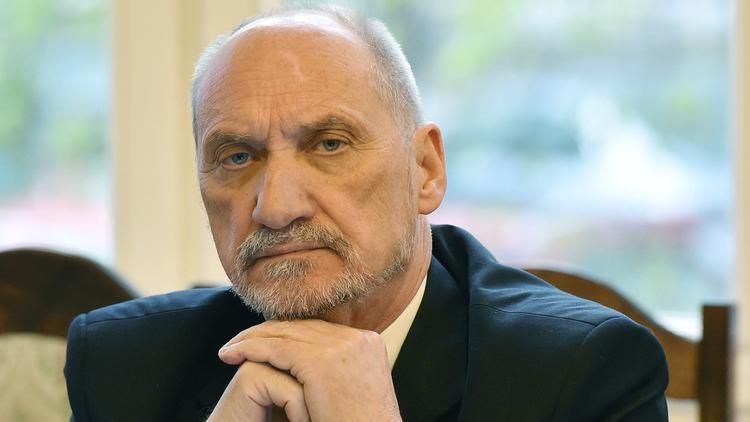 Польща хоче створити армію для протистояння з Росією Польща хоче створити армію для протистояння з Росією