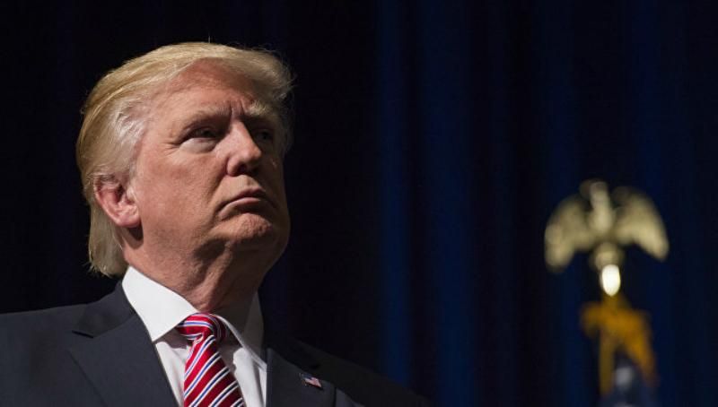 Трамп использует Twitter, потому что не доверяет американским СМИ
Трамп использует Twitter, потому что не доверяет американским СМИ