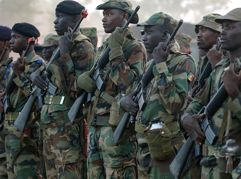 Сенегал осуществил военное вторжение в Гамбию