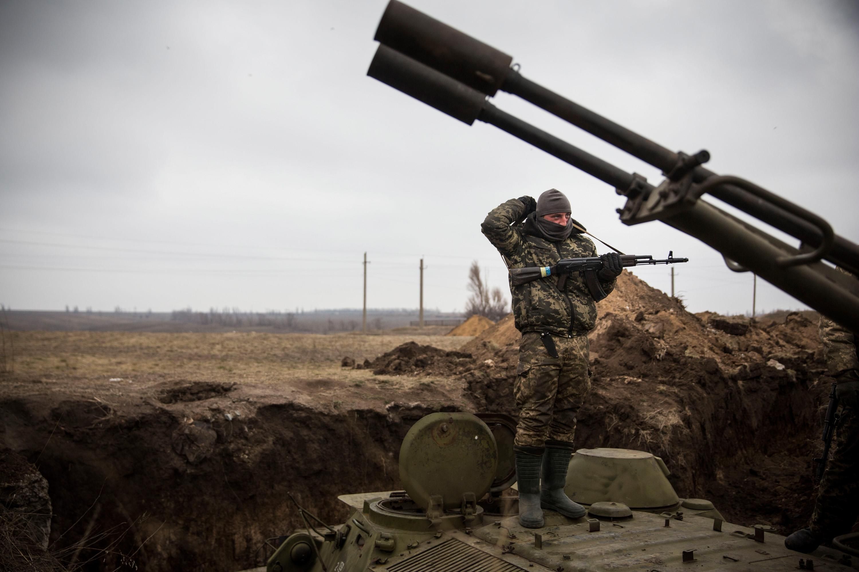 Окупанти потужно обстріляли українських військових у зоні АТО