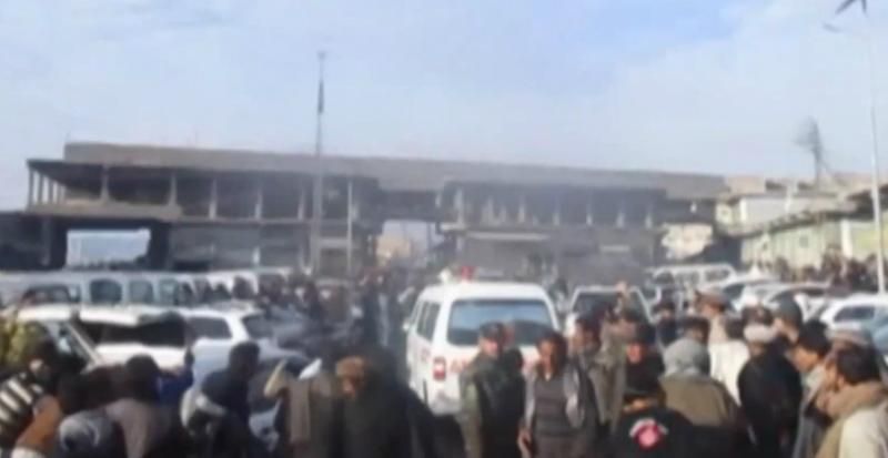 Взрыв на рынке в Пакистане: много жертв и раненых Взрыв на рынке в Пакистане: много жертв и раненых