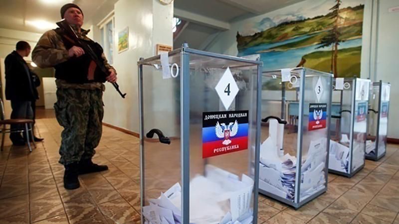 Тимчук розкрив цікаві деталі, як терористи готуються до виборів на Донбасі Тимчук розкрив цікаві деталі, як терористи готуються до виборів на Донбасі