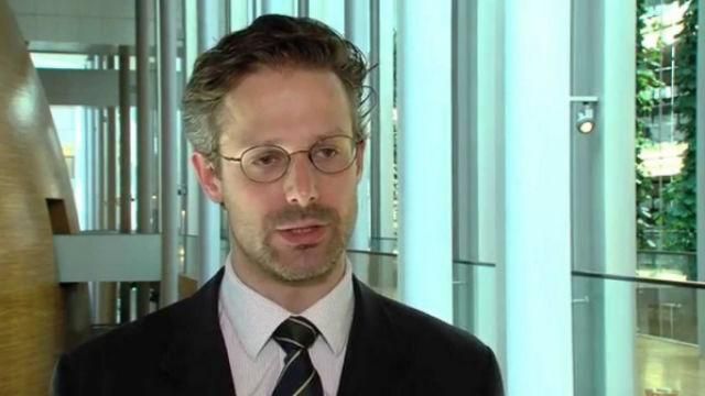 Скандальний євродепутат зізнався про "спонсорську допомогу" Росії Скандальний євродепутат зізнався про "спонсорську допомогу" Росії