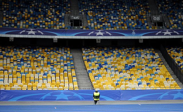 Космічну суму грошей розікрали при закупівлі крісел для "Олімпійського" Космічну суму грошей розікрали при закупівлі крісел для "Олімпійського"