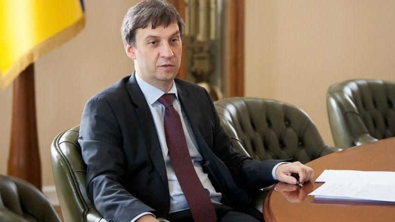 Навіть в НБУ визнали, що мінімалка по 3200 збільшить інфляцію Навіть в НБУ визнали, що мінімалка по 3200 збільшить інфляцію