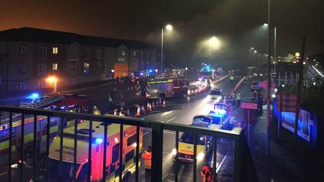 Мощный взрыв прогремел в многоквартирном доме Лондона: есть пострадавшие