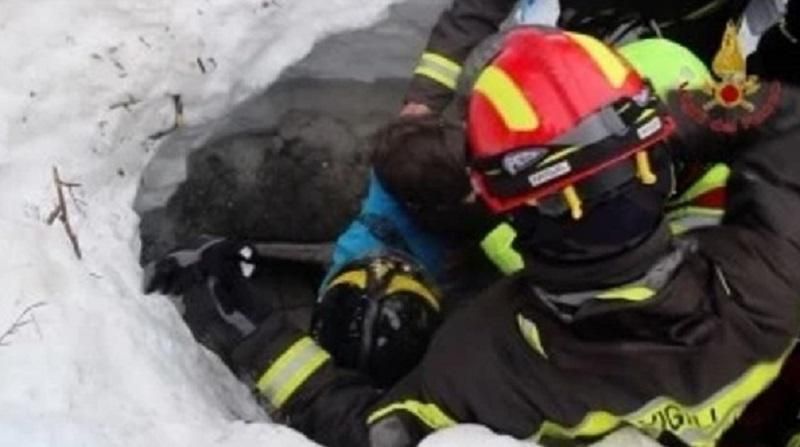 Кількість загиблих від лавини в Італії зросла Кількість загиблих від лавини в Італії зросла