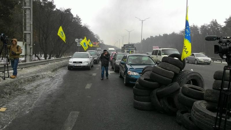 Блокування в'їздів у Київ: яка ситуація на під'їздах до столиці Блокування в'їздів у Київ: яка ситуація на під'їздах до столиці