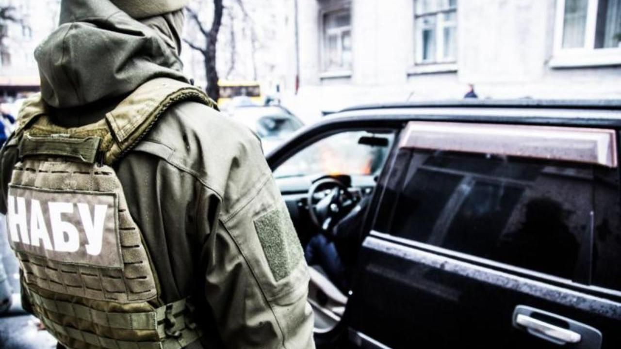 Затримали чиновників, яких підозрюють у співпраці з нардепом-втікачем Онищенком
