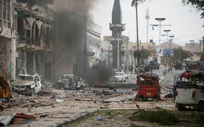 В столице Сомали произошел теракт: есть жертвы и раненые
