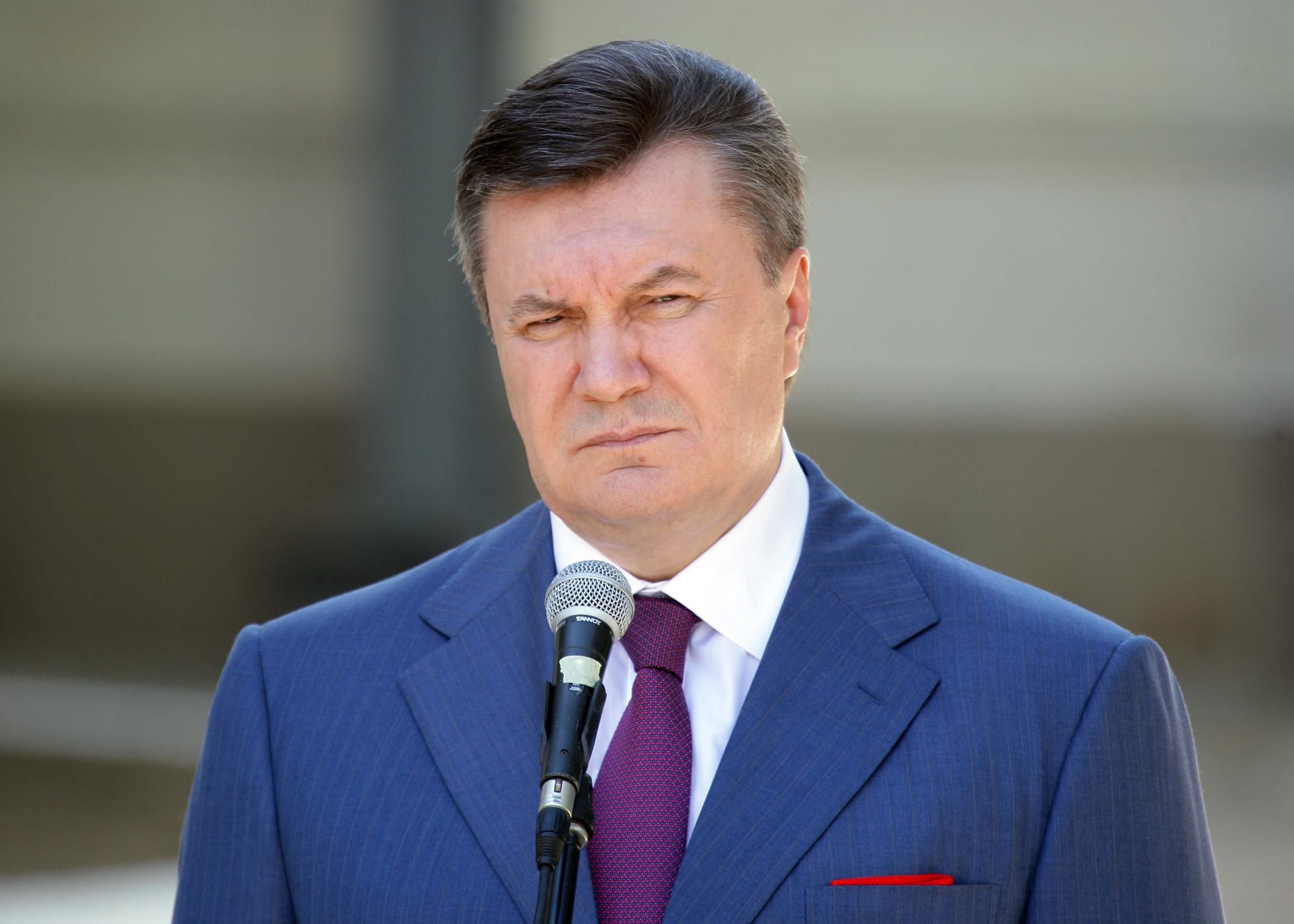 Cуд арештував дані мобільних операторів у справі Януковича