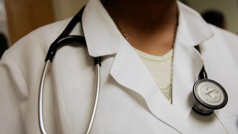 У Києві зафіксували першу смерть від грипу У Києві зафіксували першу смерть від грипу