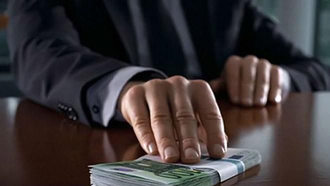 Нечистые миллиарды: журналисты выяснили, кто зарабатывает на закупках "Укрзализныци" Нечистые миллиарды: журналисты выяснили, кто зарабатывает на закупках "Укрзализныци"