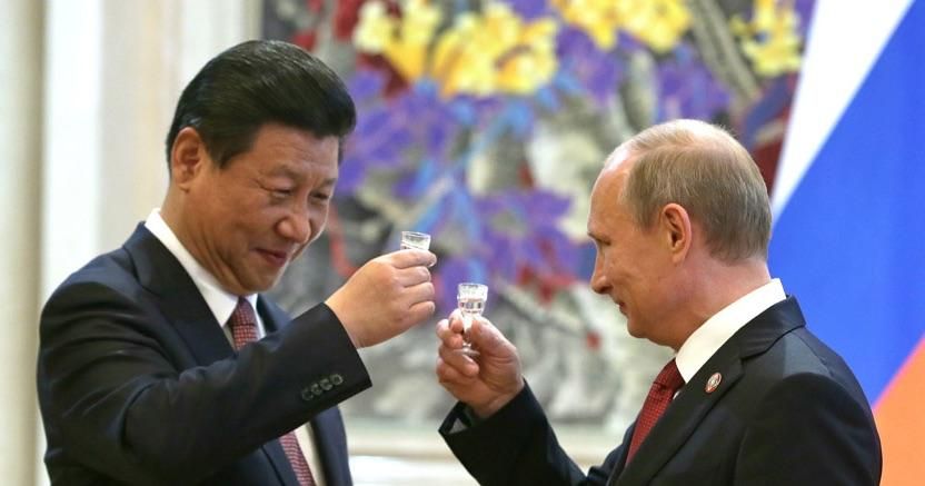 Китай и Россия: кто кого