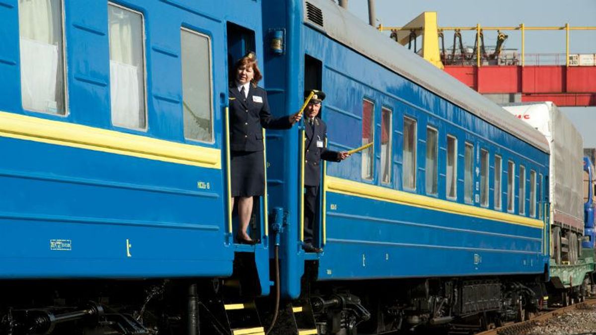 Эксперт объяснил, почему за Укрзализныцю такая борьба Эксперт объяснил, почему за Укрзализныцю такая борьба