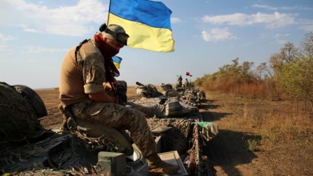 Терористи активізувались: постраждали троє українських бійців Терористи активізувались: постраждали троє українських бійців