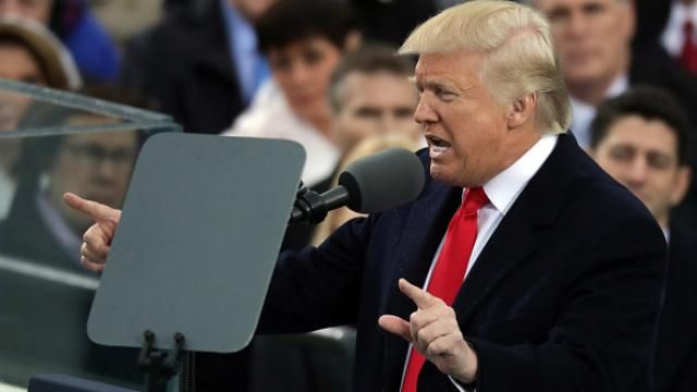 Трамп озвучил фамилию ставленника на пост министра военно-морских сил Трамп озвучил фамилию ставленника на пост министра военно-морских сил