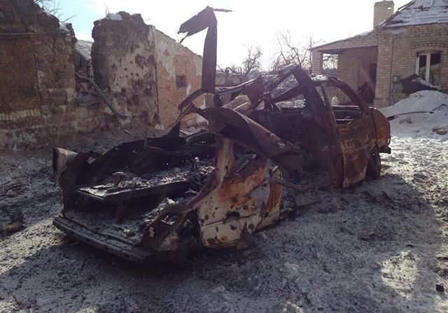 Волонтеры-медики в зоне АТО попали под огонь боевиков Волонтеры-медики в зоне АТО попали под огонь боевиков