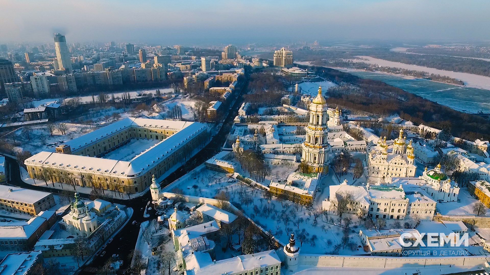 Окружение Порошенко хочет возвести жилой комплекс в буферной зоне Киево-Печерской лавры
