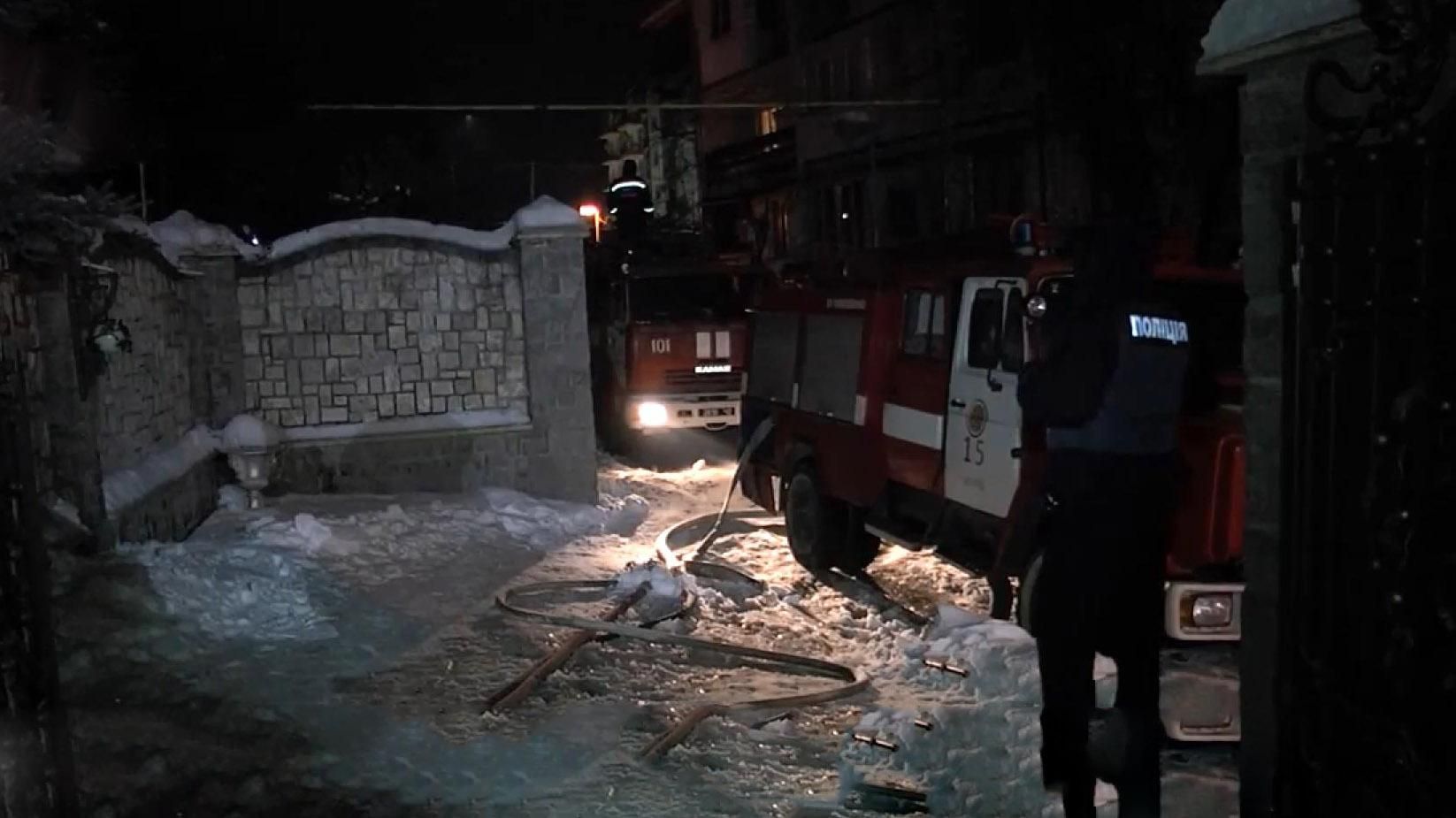 Будинок екс-очільника міліції Закарпаття обстріляли з гранатомета