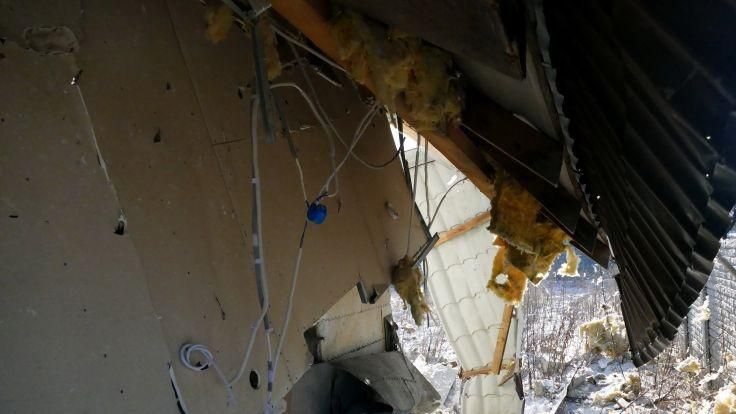 Донецькі ЗМІ оприлюднили жахливі наслідки обстрілів терористів Донецькі ЗМІ оприлюднили жахливі наслідки обстрілів терористів