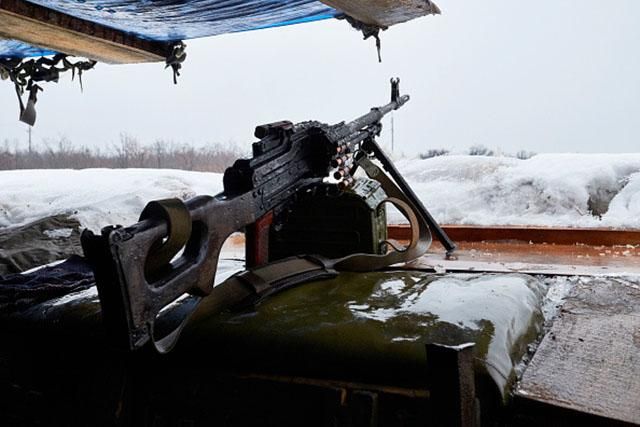 Боевики не собираются прекращать огонь в Авдеевке Боевики не собираются прекращать огонь в Авдеевке