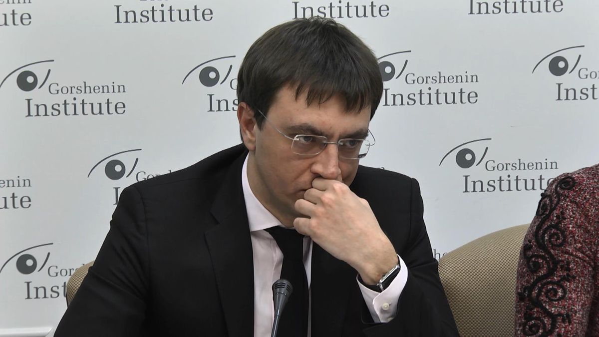 Конфликт между Омеляном и "Укрзализныцей": коротко о главном Конфликт между Омеляном и "Укрзализныцей": коротко о главном