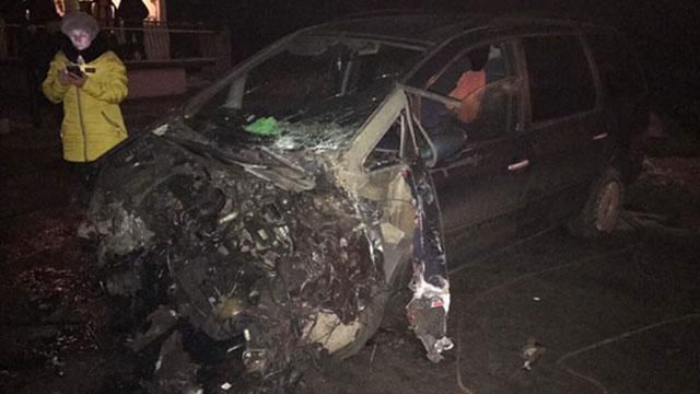 Потяг "Львів-Перемишль" потрапив у ДТП Потяг "Львів-Перемишль" потрапив у ДТП