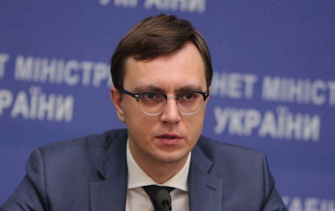 Омелян рассказал, почему лес из Украины попадает на оккупированные территории Омелян рассказал, почему лес из Украины попадает на оккупированные территории