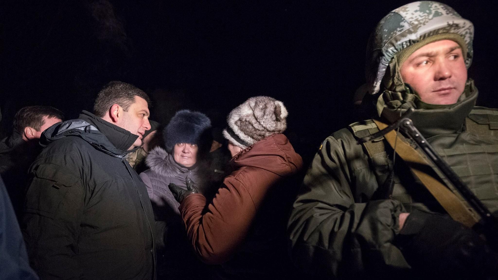 Жителі Авдіївки: Це наша українська земля, ми нікому її не віддамо Жителі Авдіївки: Це наша українська земля, ми нікому її не віддамо