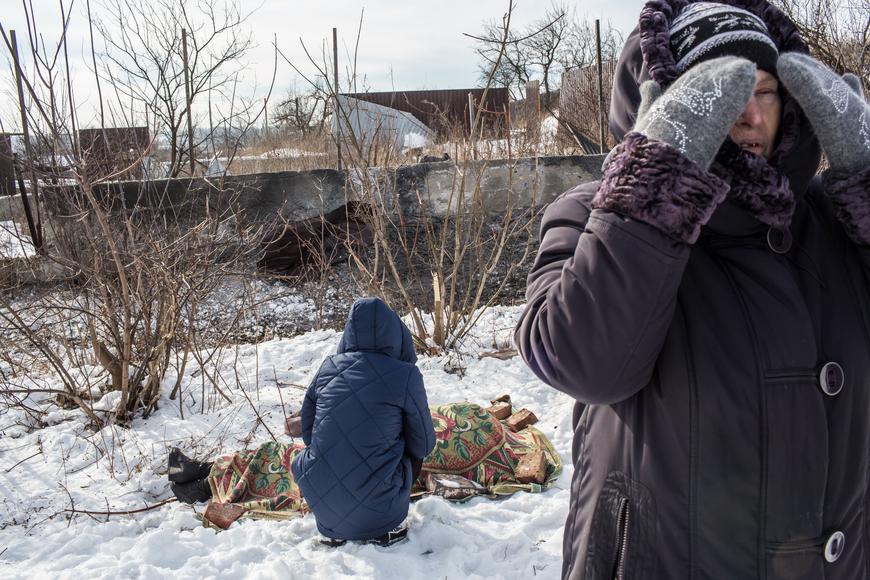 Розбомблені будинки, танки і вирви посеред вулиць: як зараз виглядає Авдіївка Розбомблені будинки, танки і вирви посеред вулиць: як зараз виглядає Авдіївка