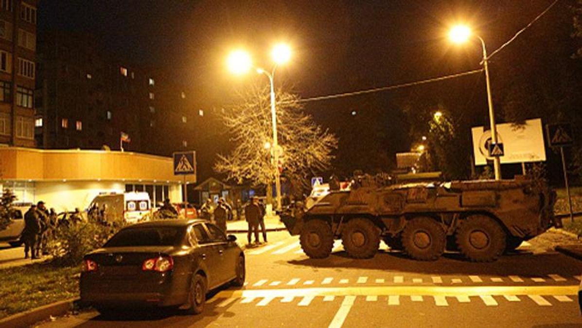 В ОБСЕ сообщили о "входящих" и "исходящих" выстрелах в центре Донецка В ОБСЕ сообщили о "входящих" и "исходящих" выстрелах в центре Донецка