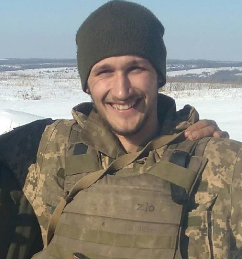 У зоні АТО загинув "Смайлик": показали фото молодого бійця У зоні АТО загинув "Смайлик": показали фото молодого бійця