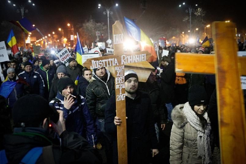 Масові протести у Румунії: показали вражаюче фото