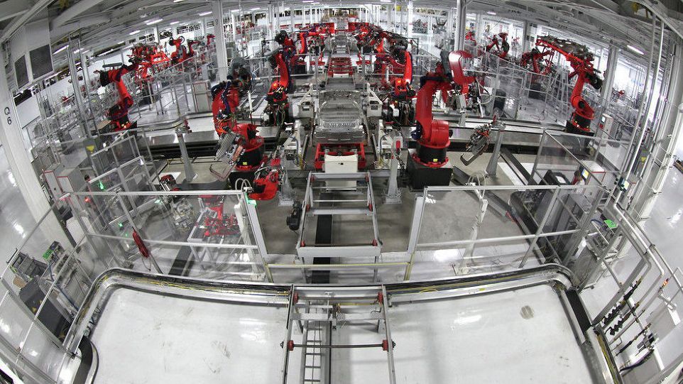 Китайская компания заменила 90% сотрудников на роботов: продуктивность выросла на 250%