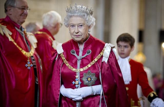 Елизавета II отмечает юбилей пребывания на троне