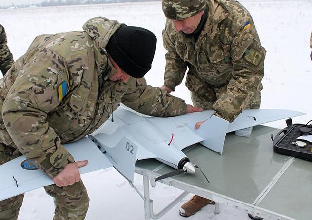 ВСУ испытывают украинский беспилотник "Лелека-100" ВСУ испытывают украинский беспилотник "Лелека-100"