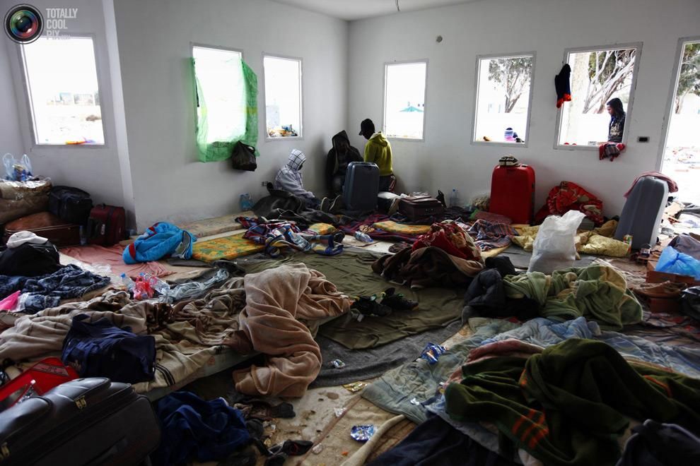 Европа против беженцев: цинизм, наивность... или необходимость? Европа против беженцев: цинизм, наивность... или необходимость?