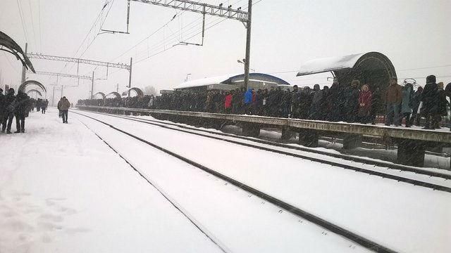 Головні новини 6 лютого: сніг знову паралізував Київ, Кремль може відмовитись від Криму