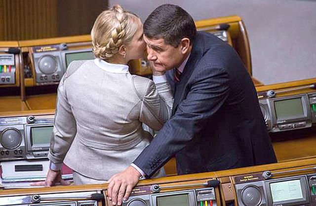 Онищенко заявил, что обострение а Авдеевке организовал Порошенко