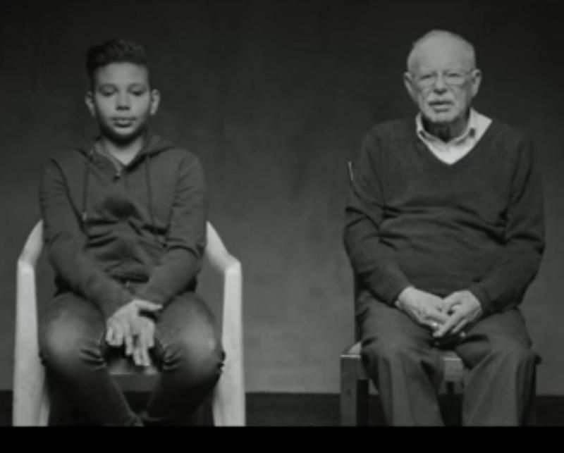 Истории беженцев разных поколений: трогательное видео о мальчике-сирийце и беглеце от нацистов