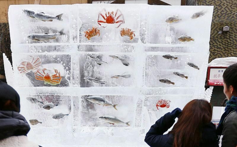 Сніговий фестиваль в Японії: вражаючі фото гігантських скульптур 