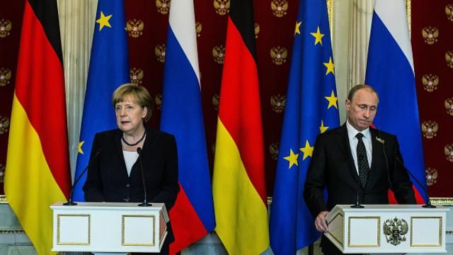 Меркель поговорила з Путіним: закликала вплинути на своїх бойовиків