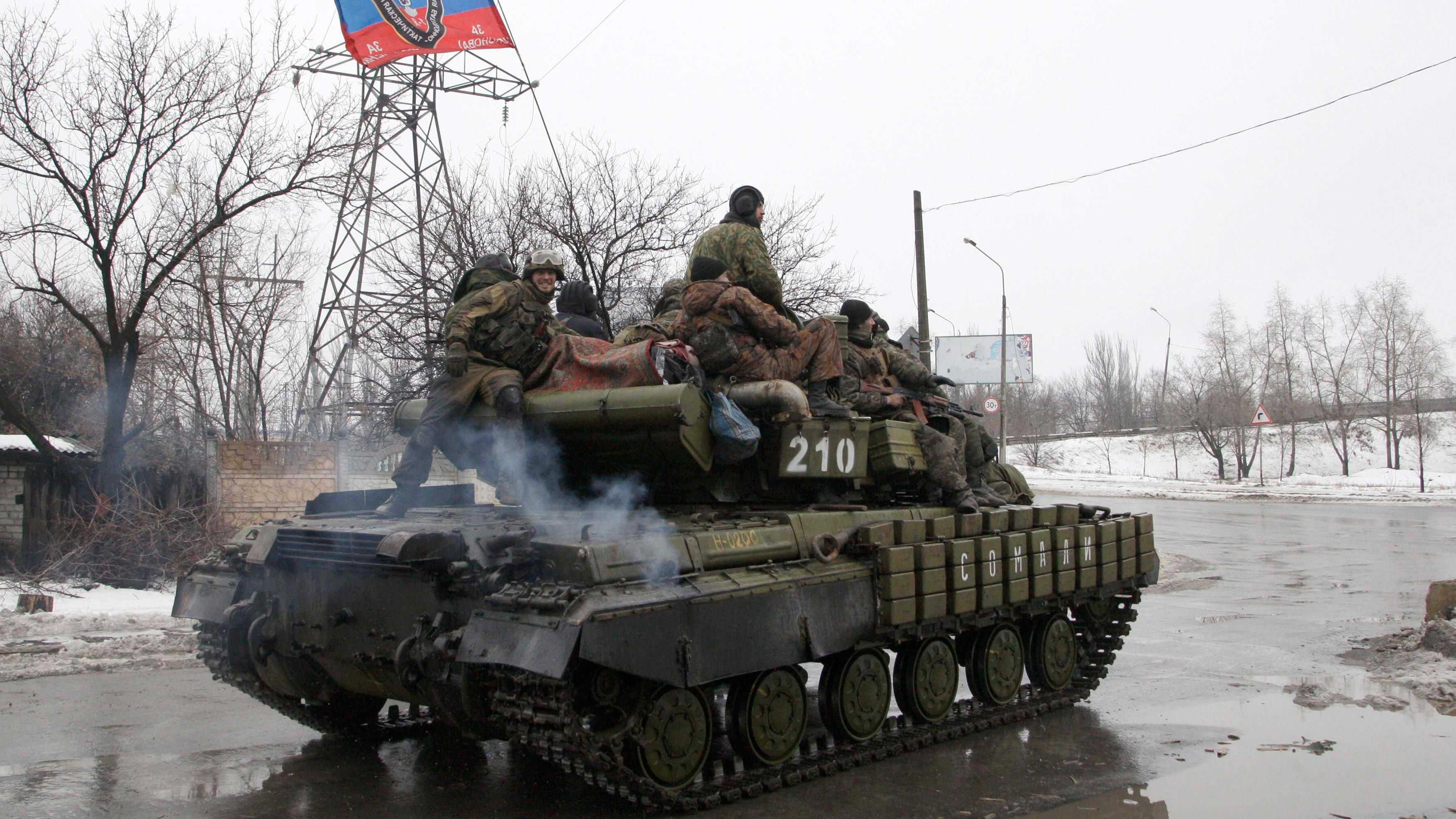Террористы продолжают использовать гранатометы и танк по Авдеевке
