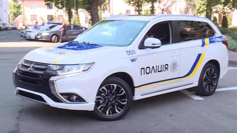 Нацполіція отримає менше нових автомобілів Mitsubishi, аніж пообіцяв Аваков