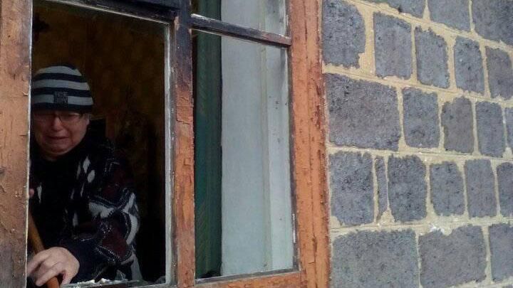 Как боевики громили Красногоровку: фото последствий ночного обстрела