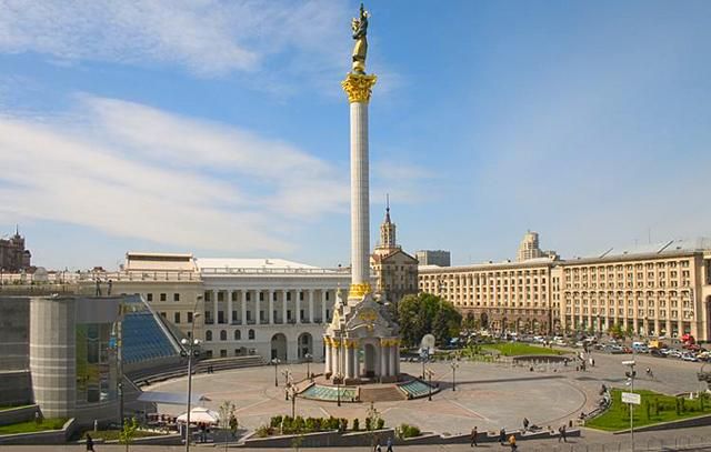 Блокувальники торгівлі з Донбасом вийдуть на Майдан Блокувальники торгівлі з Донбасом вийдуть на Майдан