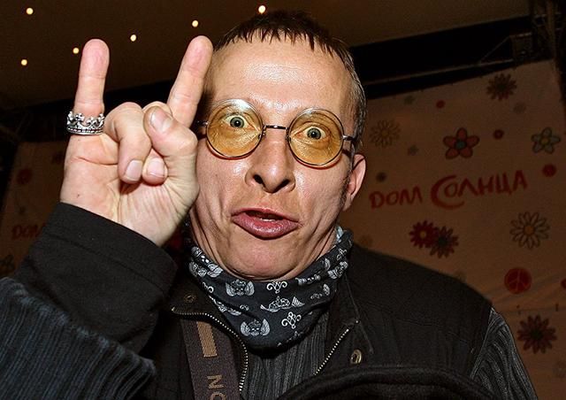 Скандальный российский актер готов воевать за боевиков на Донбассе Скандальный российский актер готов воевать за боевиков на Донбассе